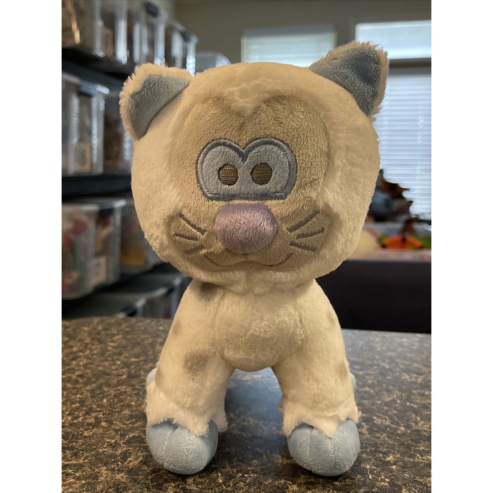 Disney‎ Parks Expedition Everest Yeti White Snow Leopard Cat Hidden Mickey Plush